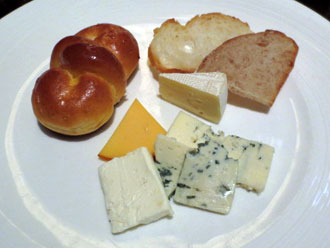 パンとチーズ